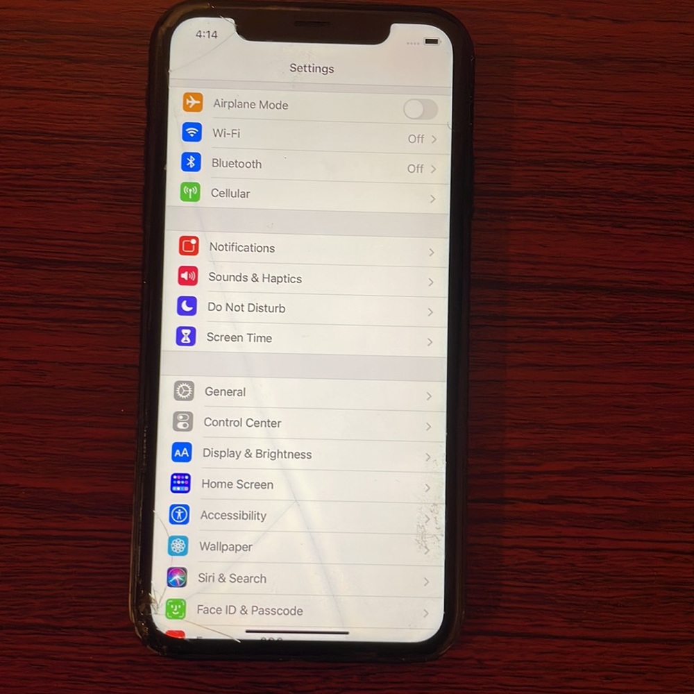 - Iphone Xr 64 Gb Unlocked Any Carrier. Everything on the phone works.